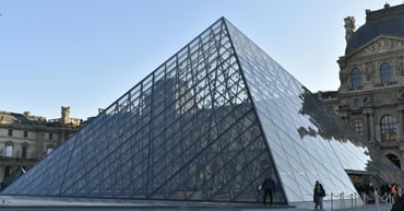 >Frankrijk scherpt...